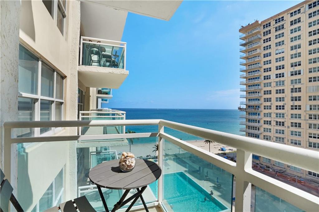 Playa Del Mar - Residential