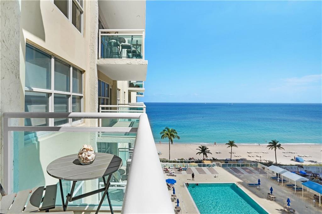 Playa Del Mar - Residential