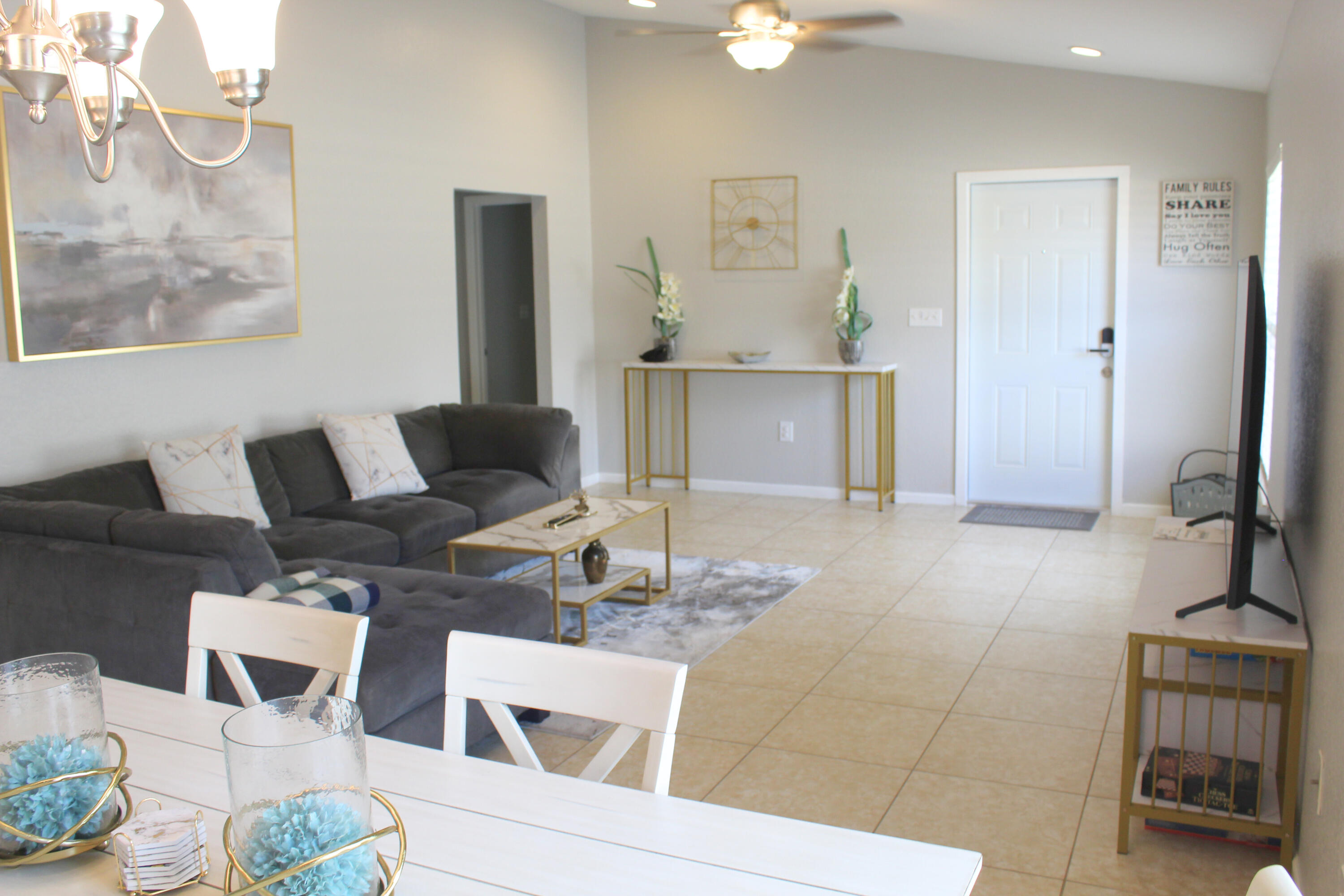 SOUTHRIDGE - Residential