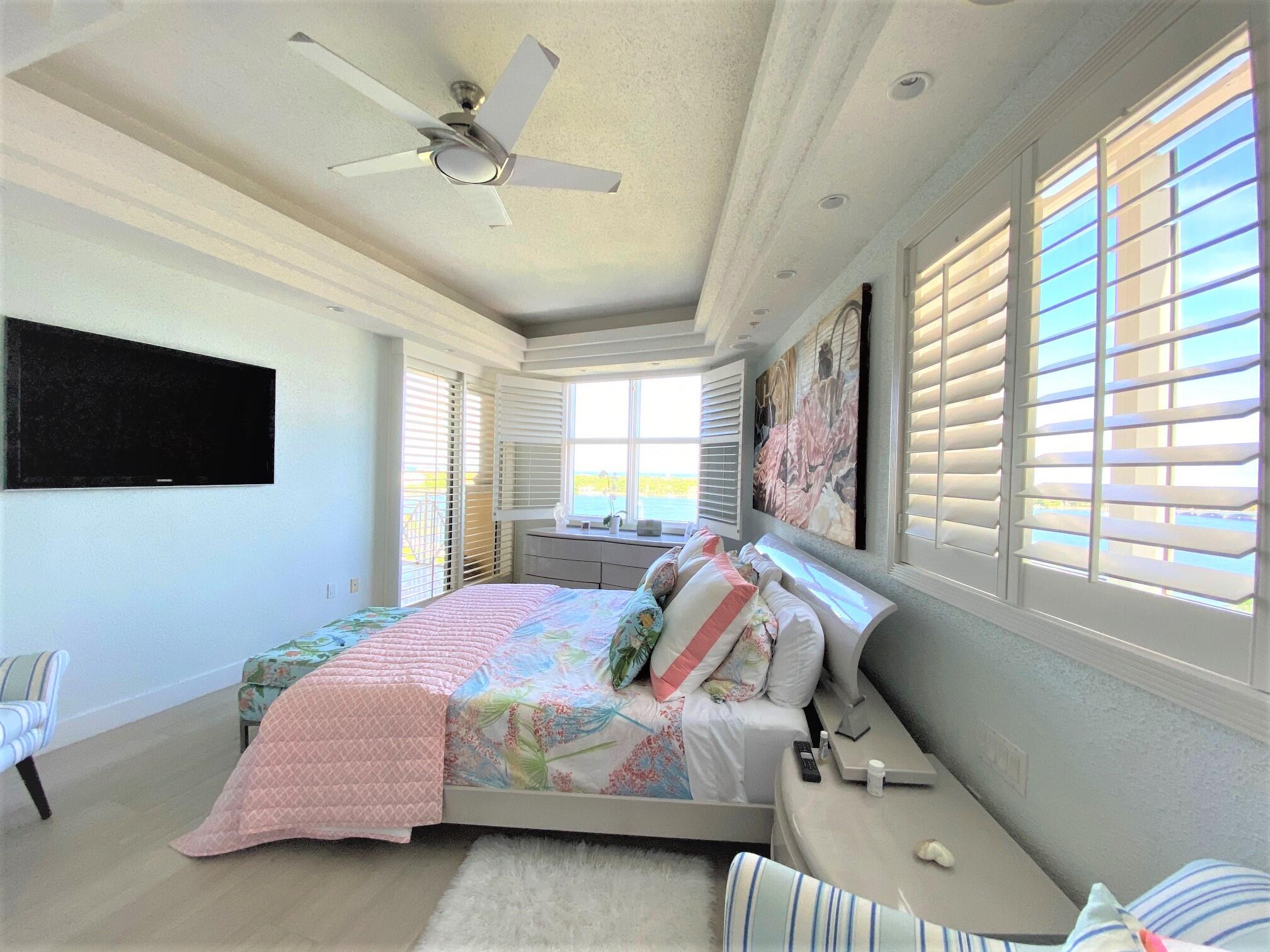 ESPLANADE GRANDE CONDO - Residential Lease