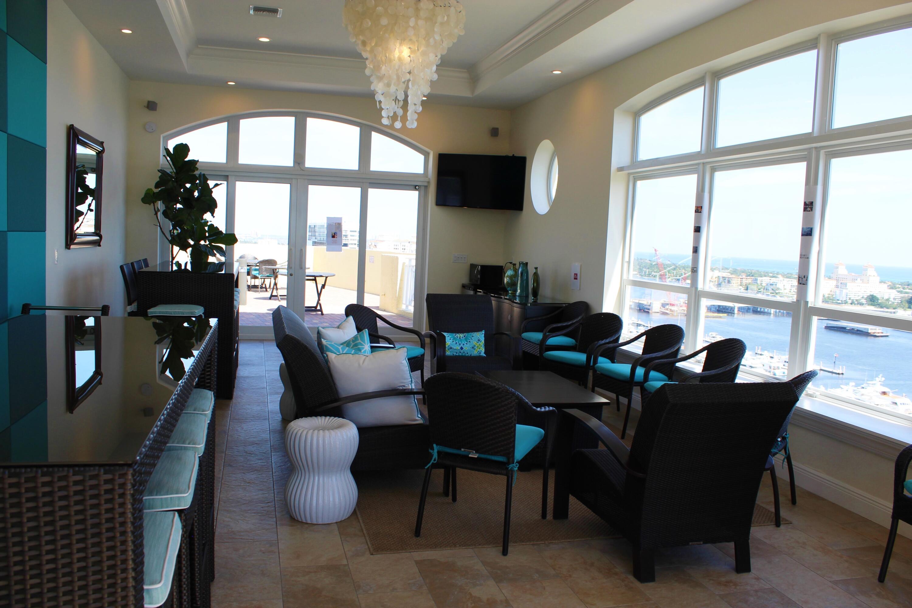 ESPLANADE GRANDE CONDO - Residential Lease