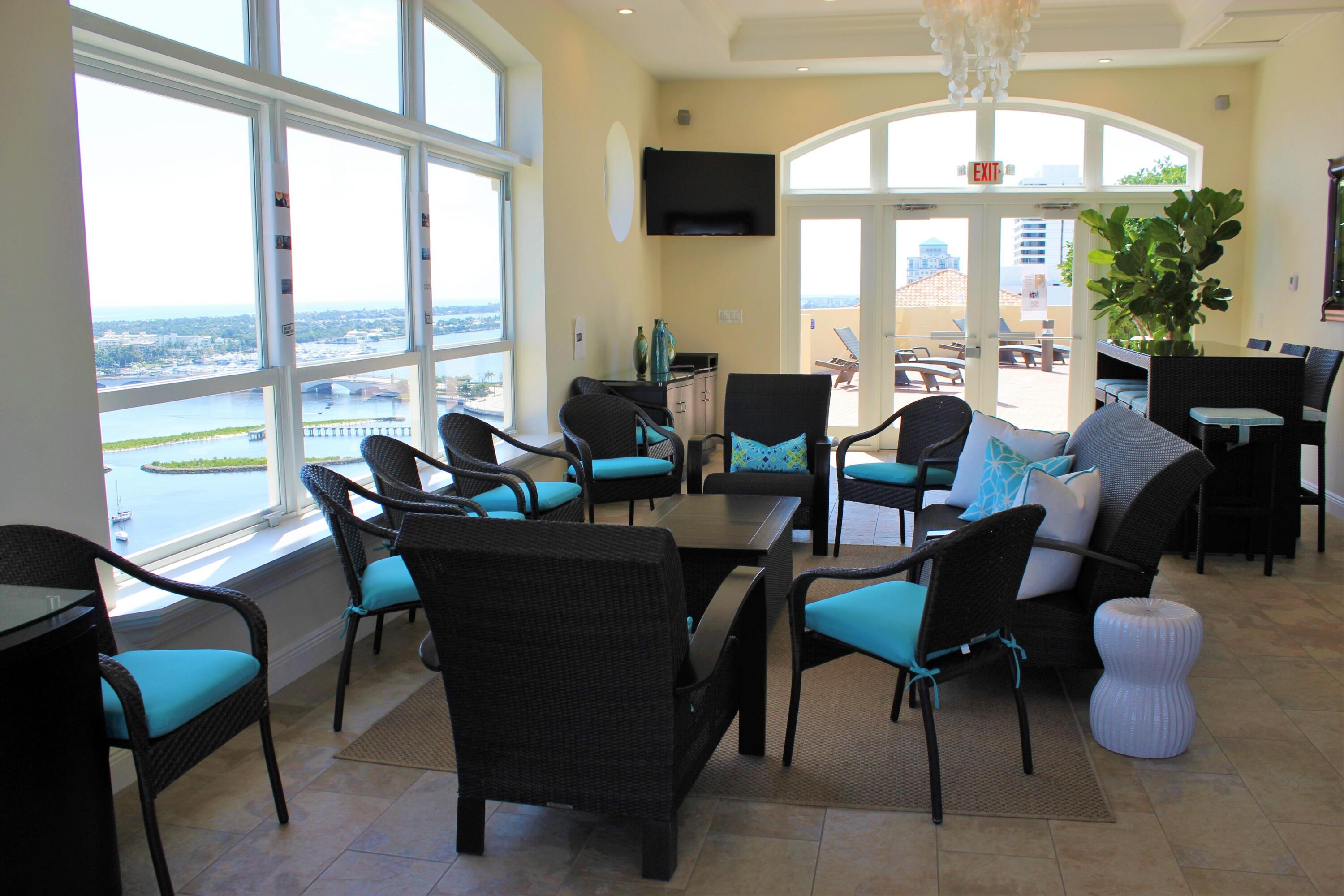 ESPLANADE GRANDE CONDO - Residential Lease