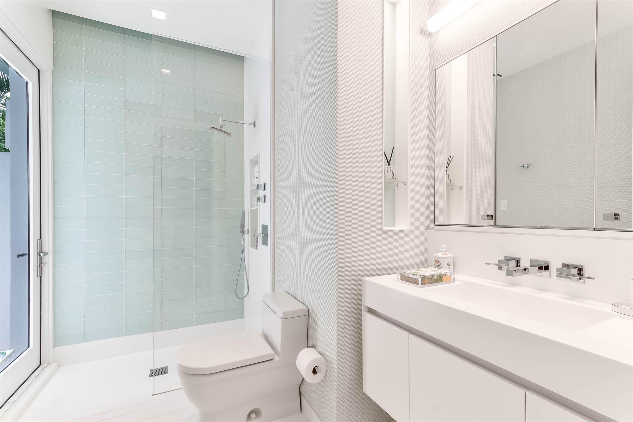 NORTH SHORE ADD TO P B IN - Residential