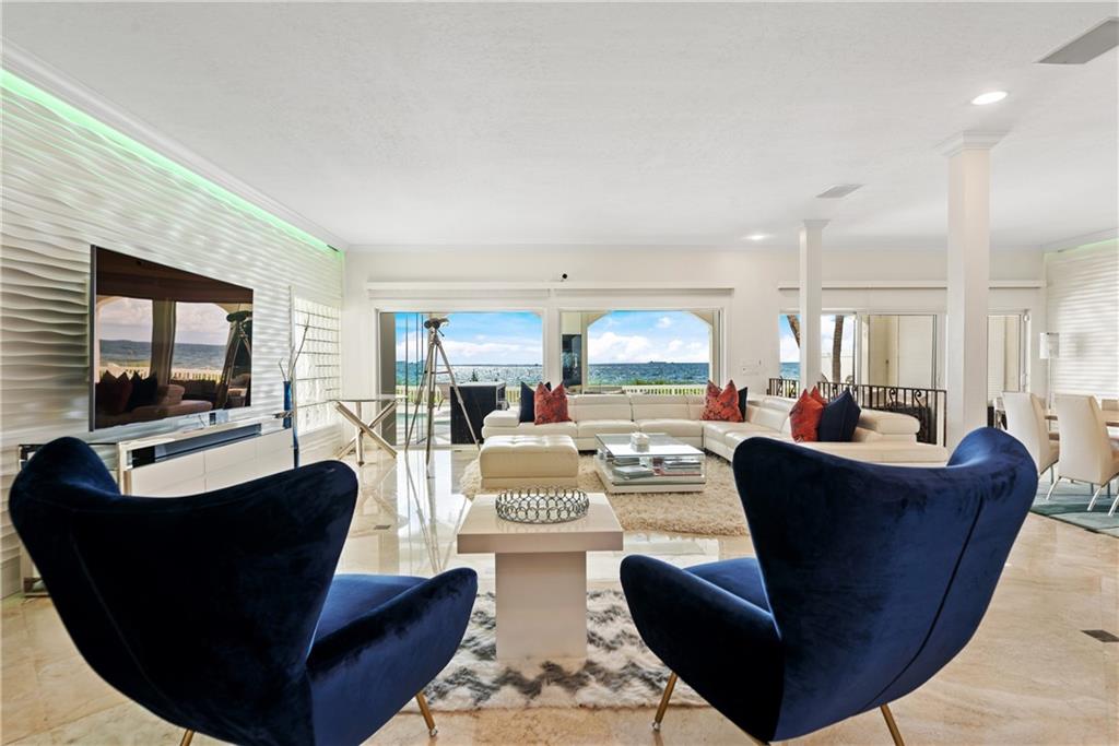 LAUDERDALE BEACH - Residential