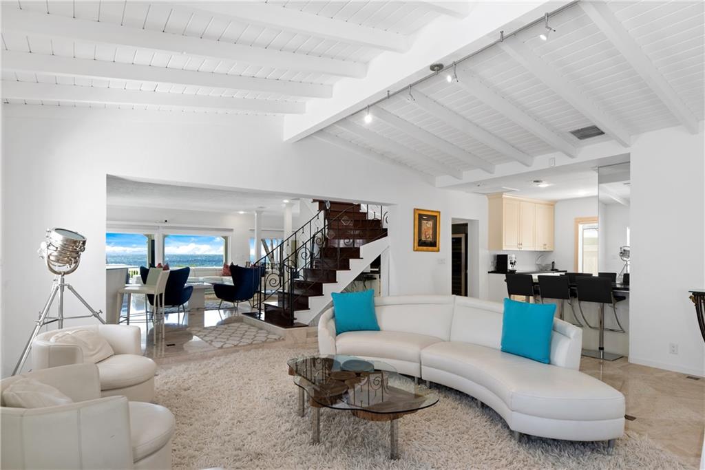 LAUDERDALE BEACH - Residential