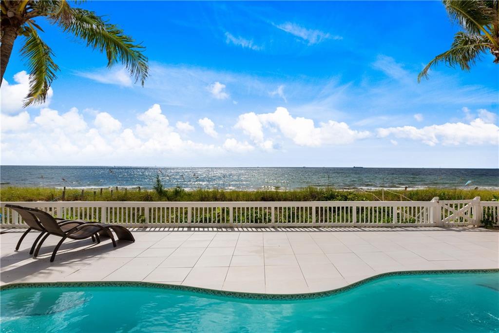 LAUDERDALE BEACH - Residential