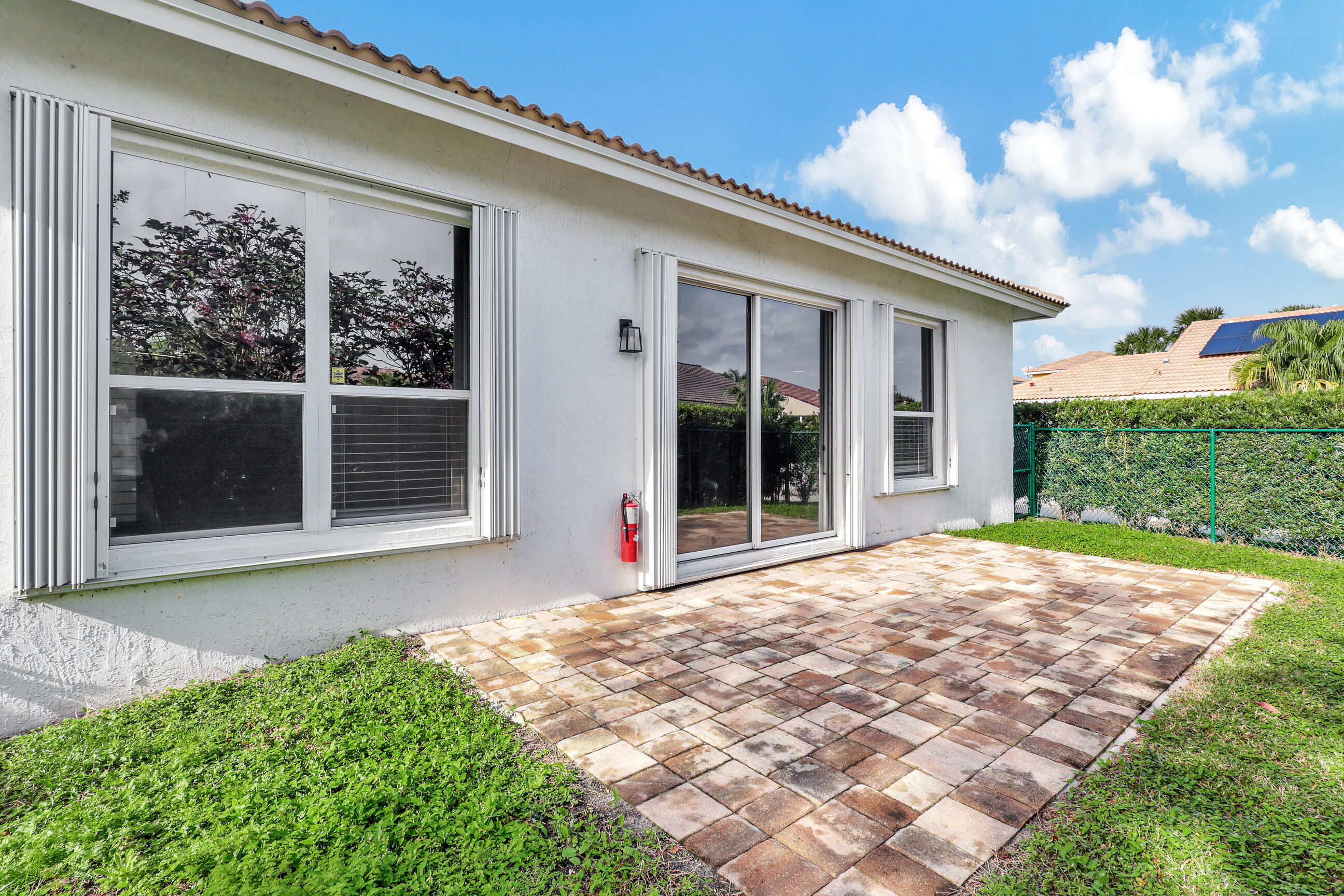 WELLINGTON TR 42B - Residential Lease