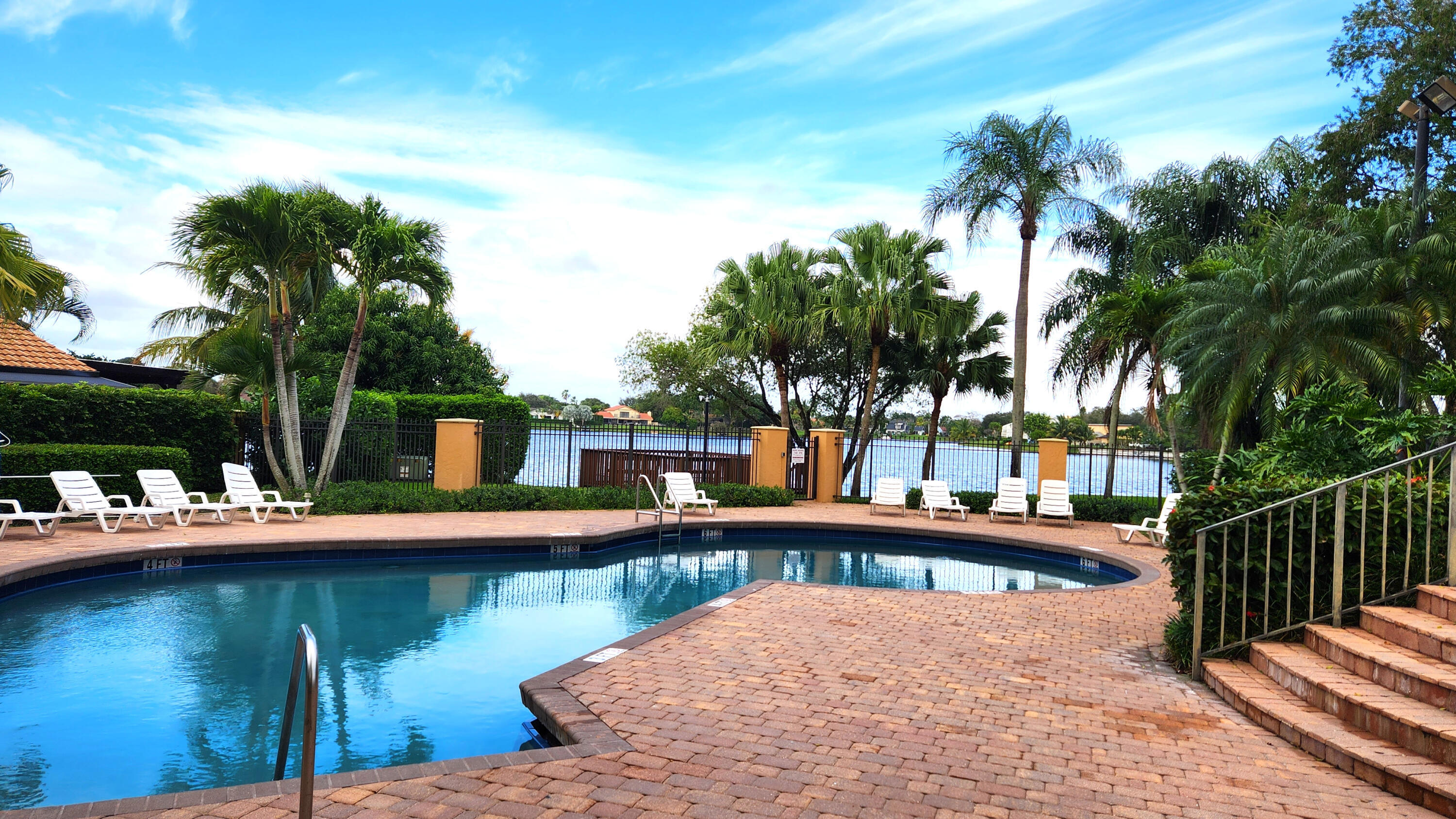 WELLINGTON TR 42B - Residential Lease