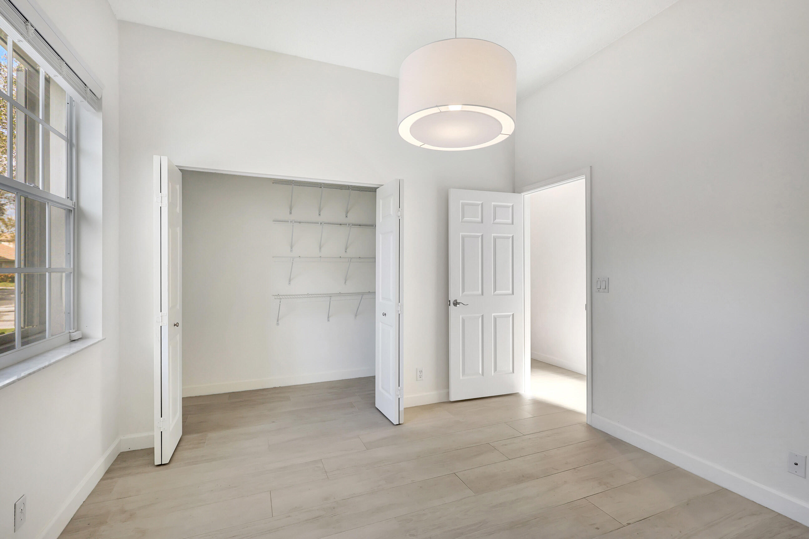 WELLINGTON TR 42B - Residential Lease