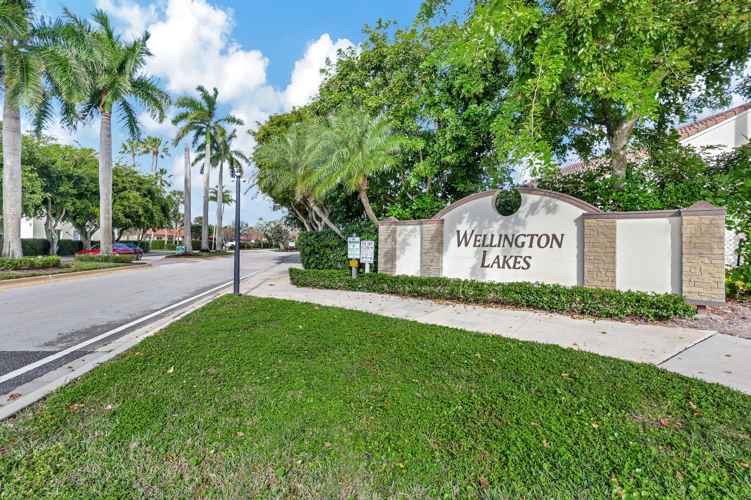 WELLINGTON TR 42B - Residential Lease