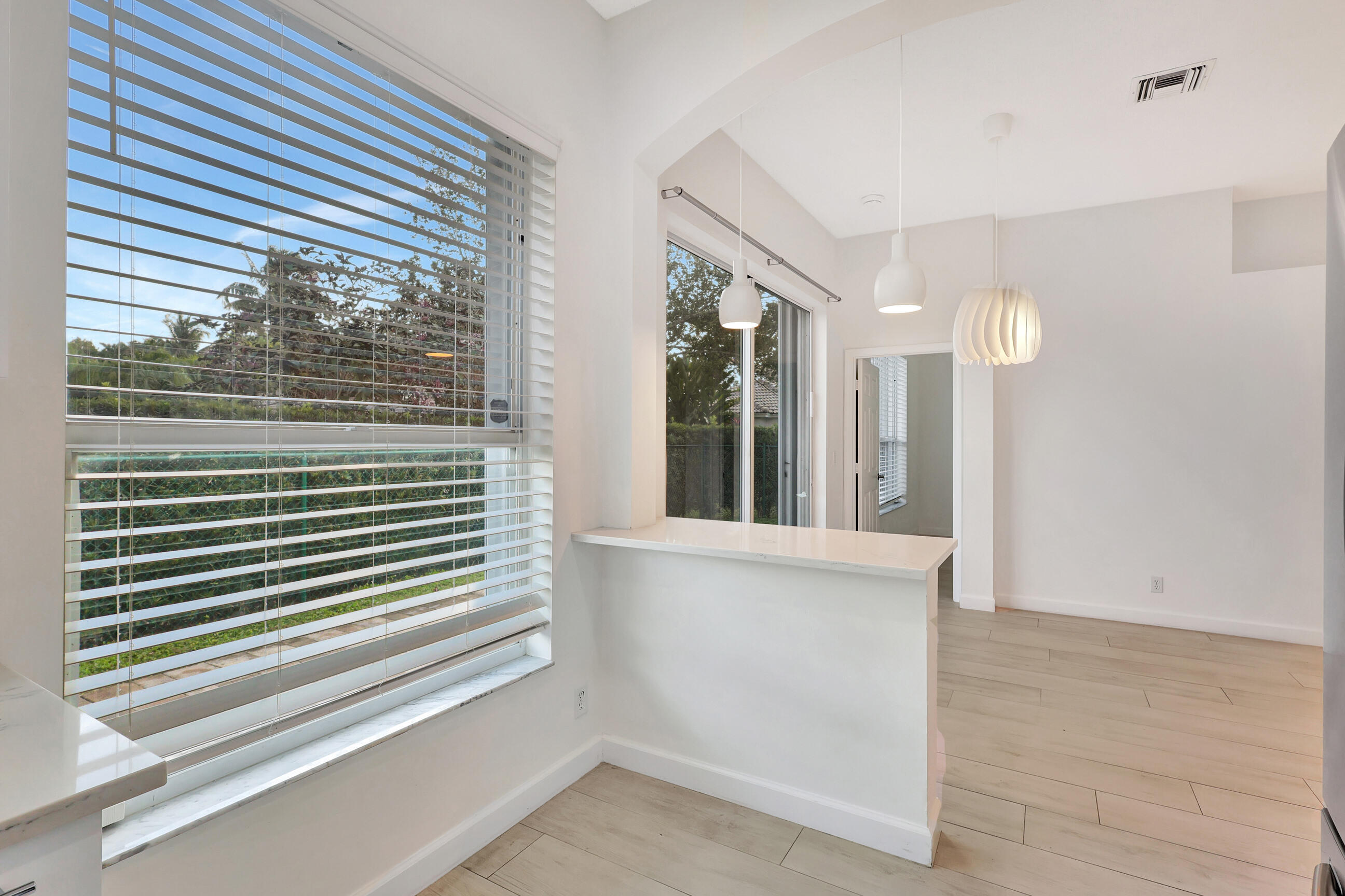 WELLINGTON TR 42B - Residential Lease