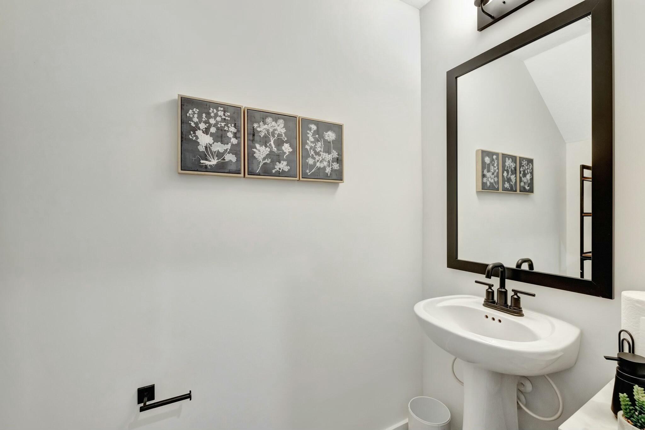 RIVER PLACE ON THE ST LUC - Residential Lease