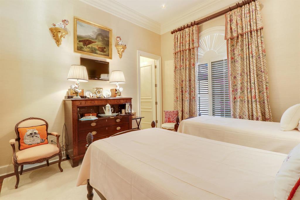 DODGE ESTATES IN - Residential