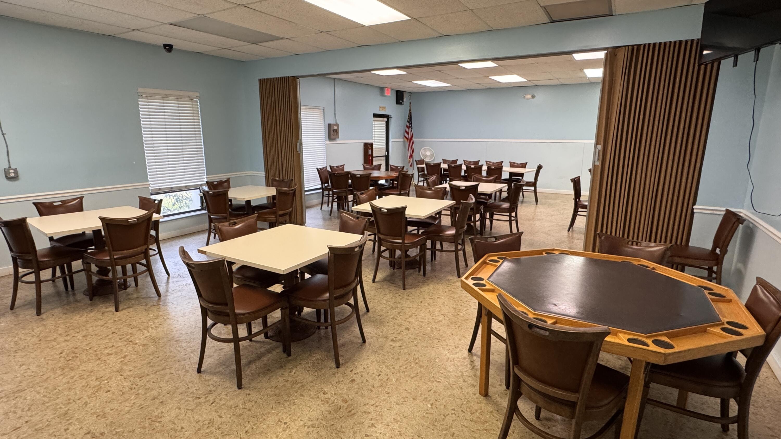 VILLAGE ROYALE ON THE GREEN CONDO COMPLEX - Residential