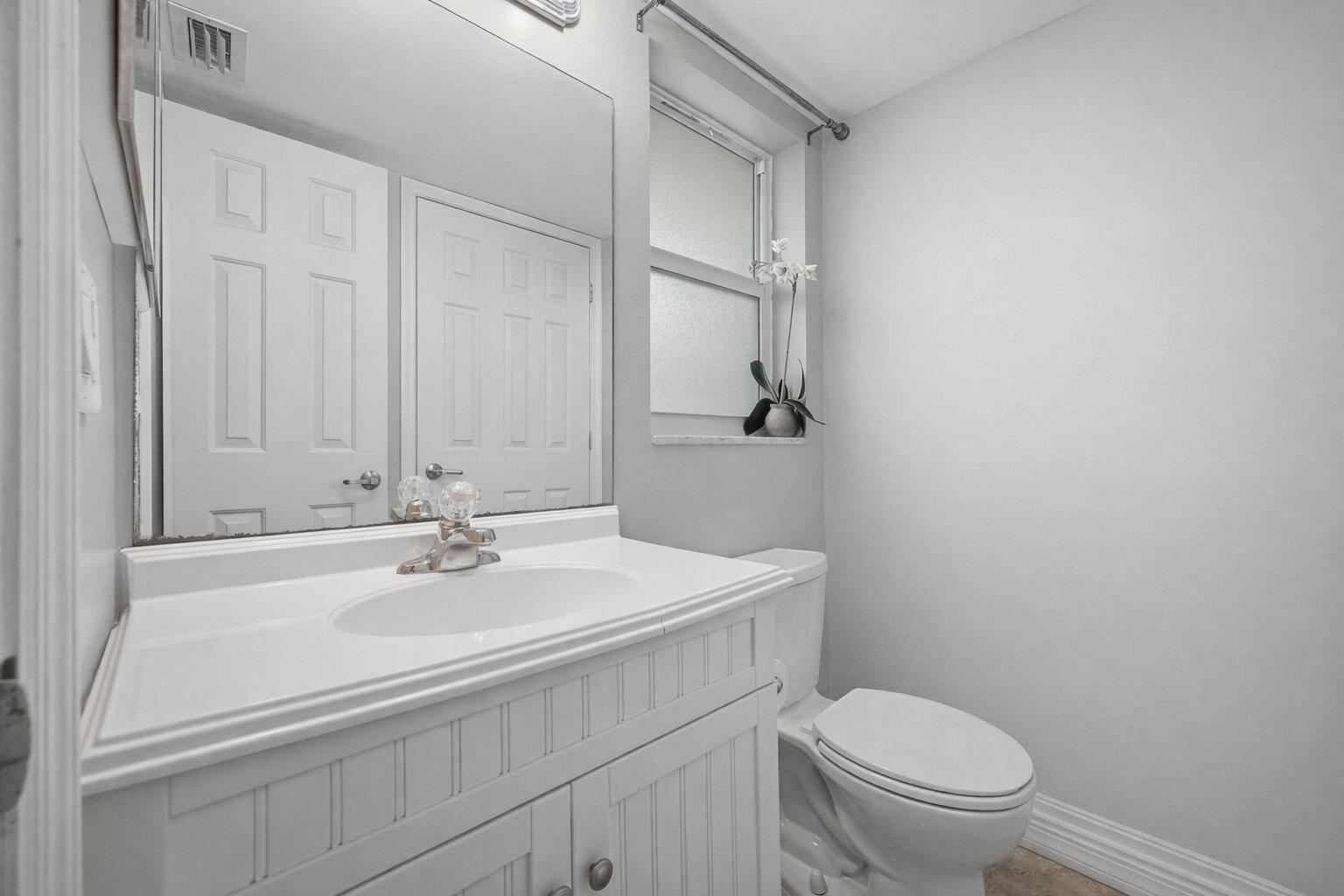 VILLAGE ROYALE ON THE GREEN CONDO COMPLEX - Residential