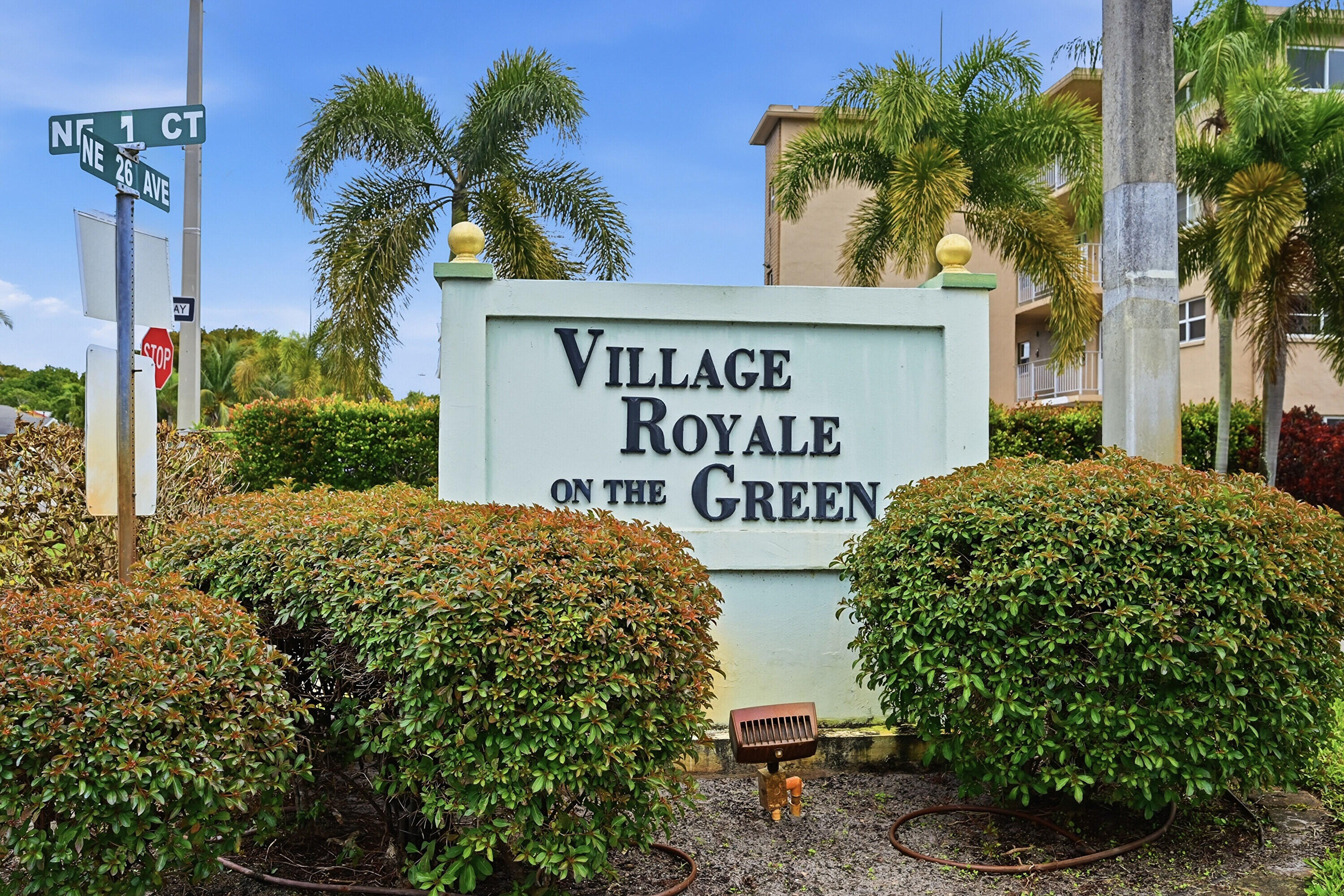 VILLAGE ROYALE ON THE GREEN CONDO COMPLEX - Residential