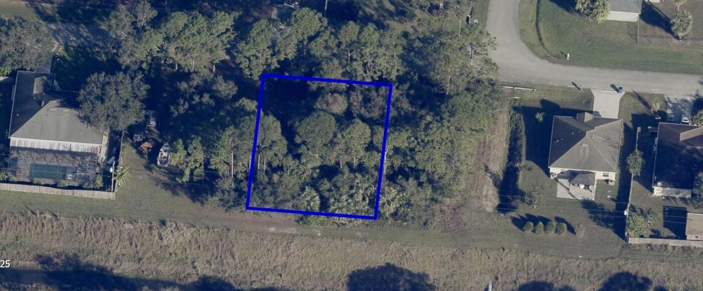 Build Your Dream Home in Sunny Florida! Looking for the perfect spot to build your Florida getaway or invest in future growth? This spacious vacant residential lot is located in a fast-growing area of Palm Bay, just minutes from schools, shopping, dining, and the beaches. Generously sized lot with plenty of room to build. Zoned for single-family residential use. Surrounded by new development and nature. No HOA - bring your vision! Easy access to I-95, parks, and beaches. Whether you're ready to break ground or buy and hold, this lot offers great potential in one of Brevard County's most desirable up-and-coming neighborhoods.