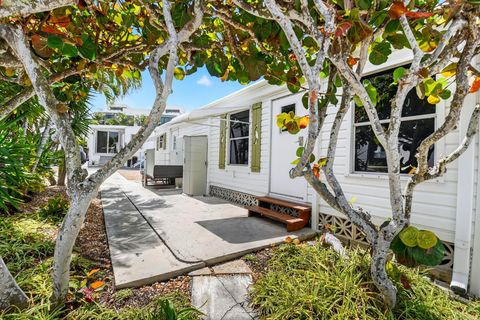 5 Cedar Drive Cd-5 Briny Breezes FL 33435