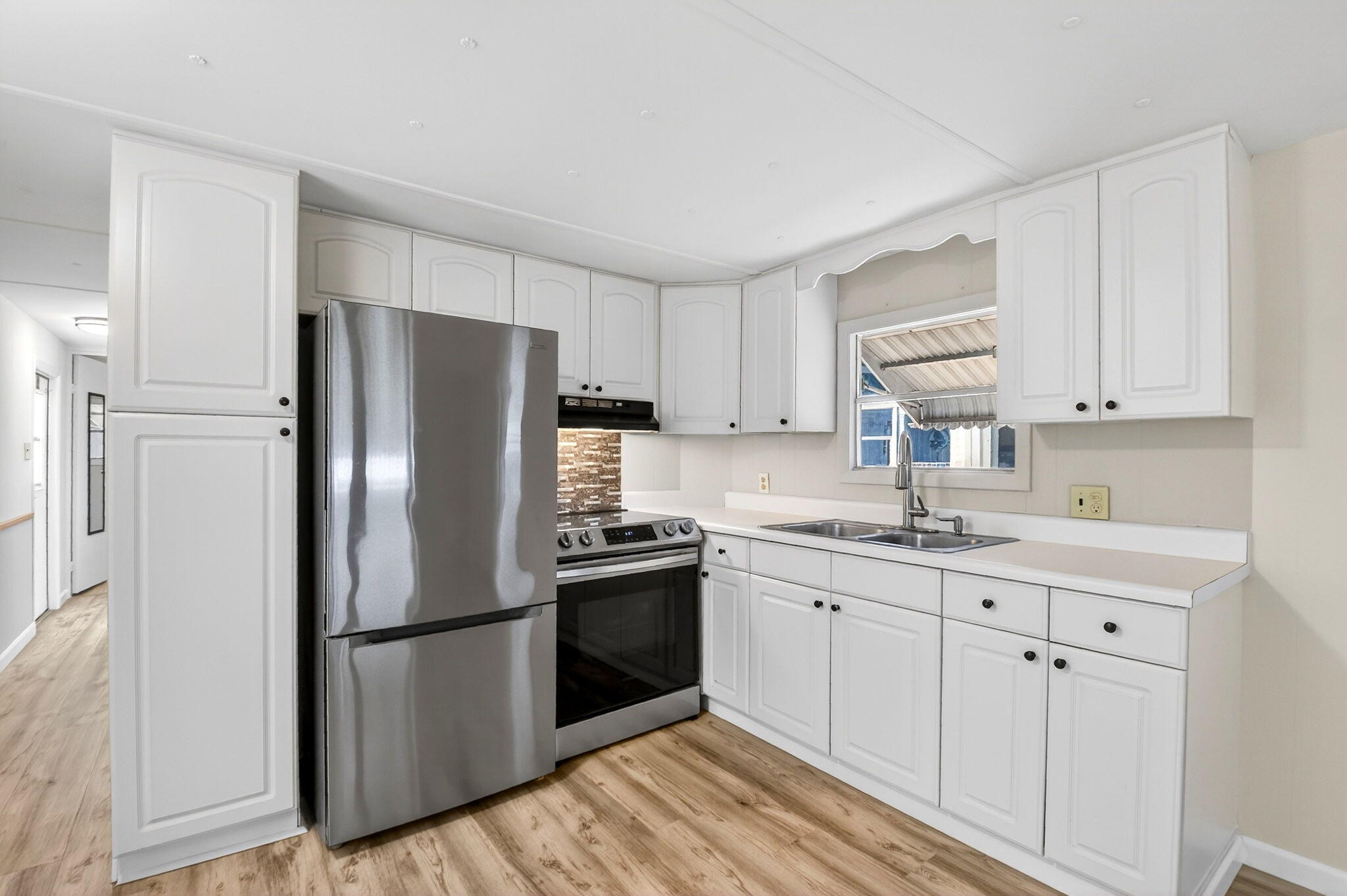 BRINY BREEZES INC - Residential