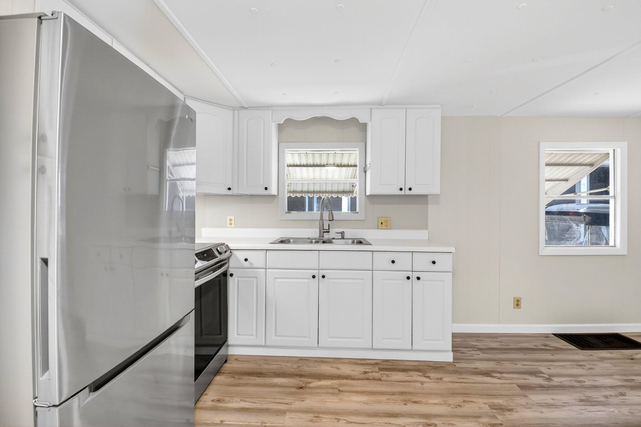 BRINY BREEZES INC - Residential