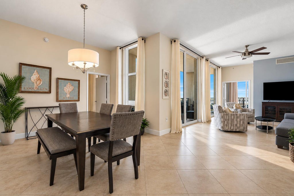 Photo of 550 Okeechobee Boulevard #LPH-11, West Palm Beach, FL 33401 (MLS # B26092821)