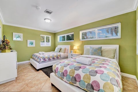 Tiny photo for 3488 NE 19TH Avenue, Oakland Park, FL 33306 (MLS # B26082051)