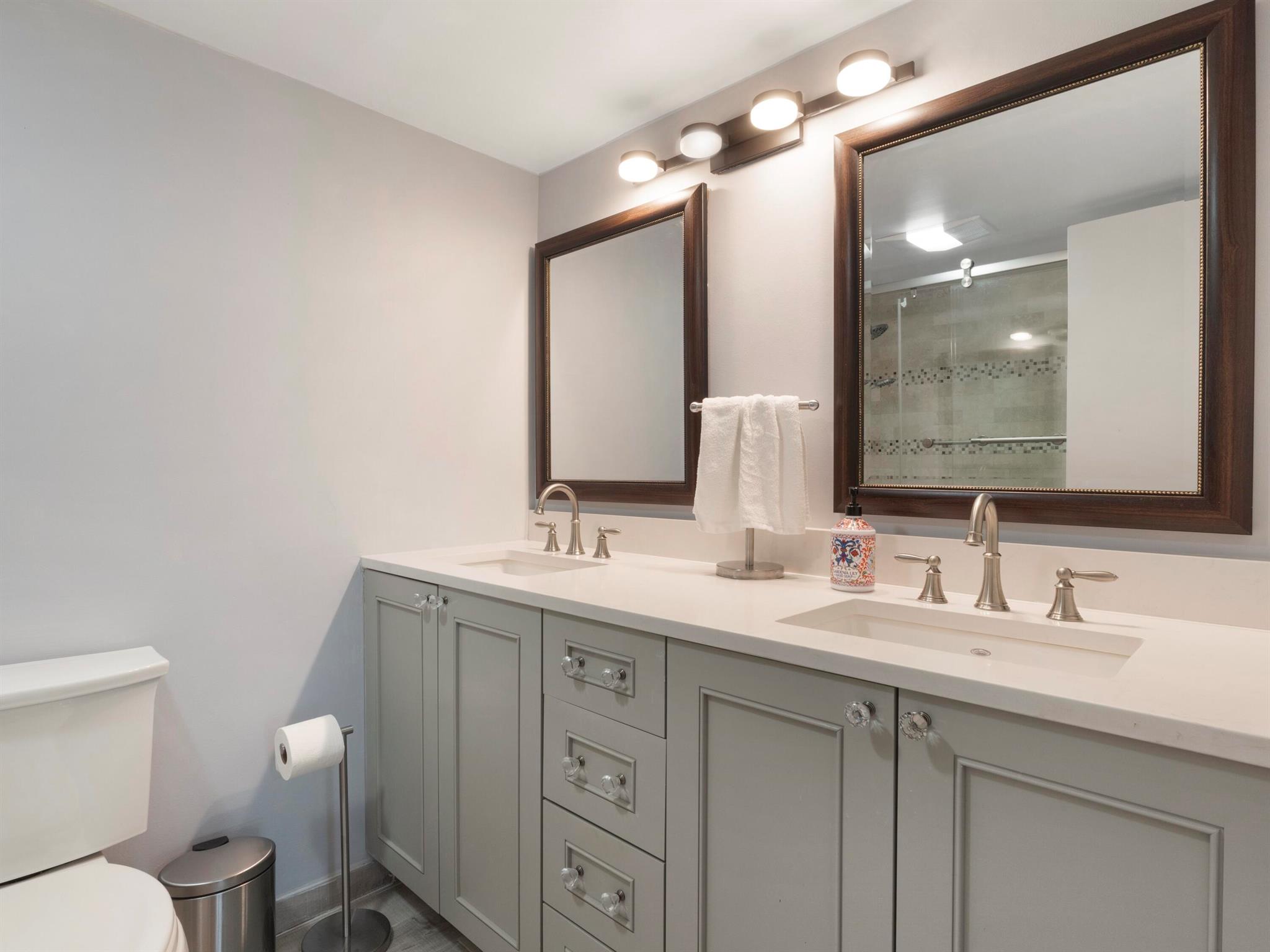 PALM GREENS AT VILLA DEL - Residential