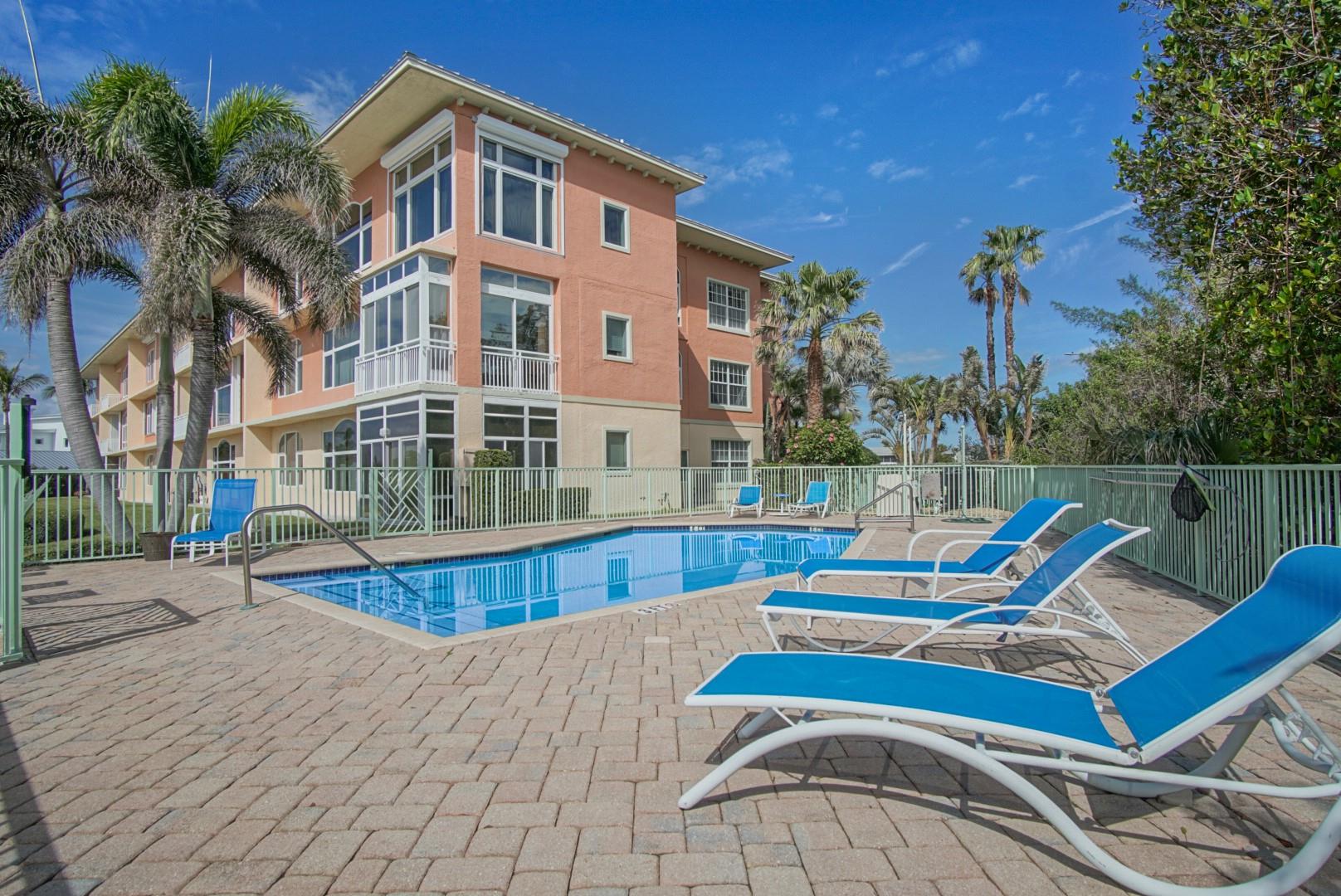 River's Edge - Residential