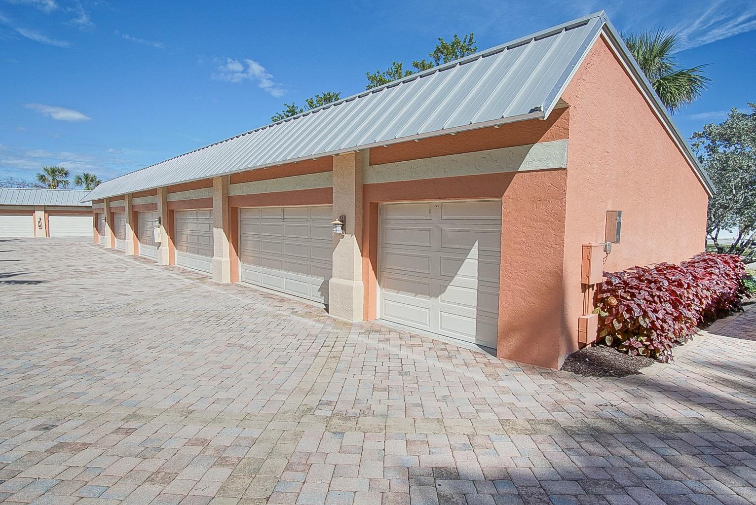 River's Edge - Residential