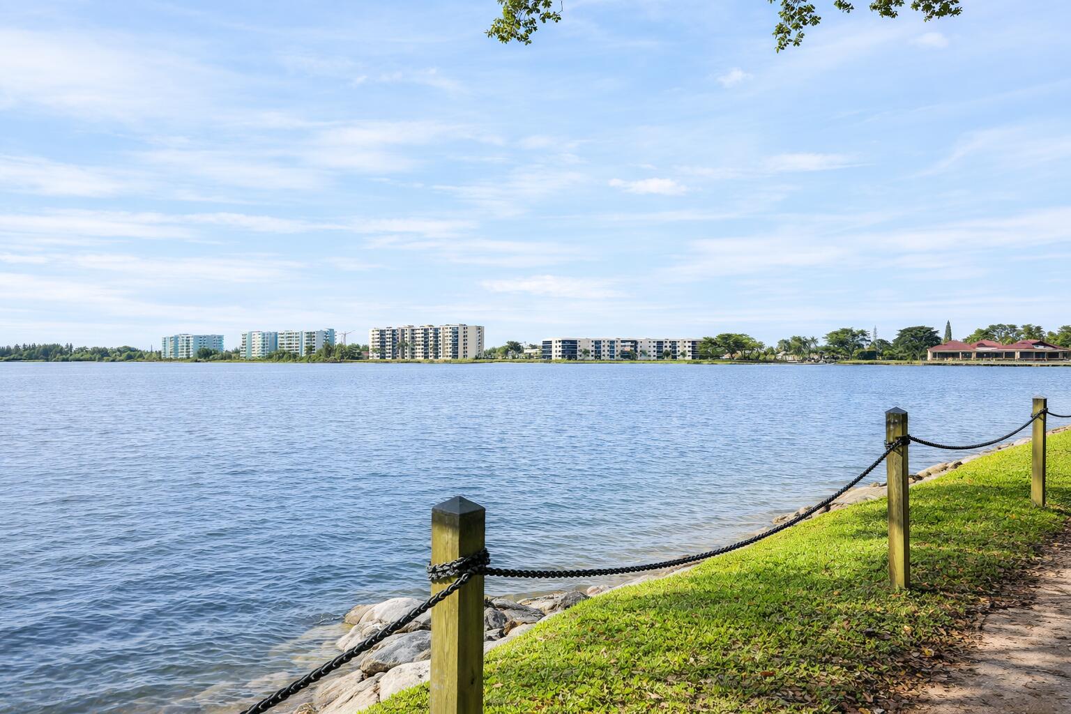 LAKE EMERALD CONDOMINIUM NO ONE - Residential