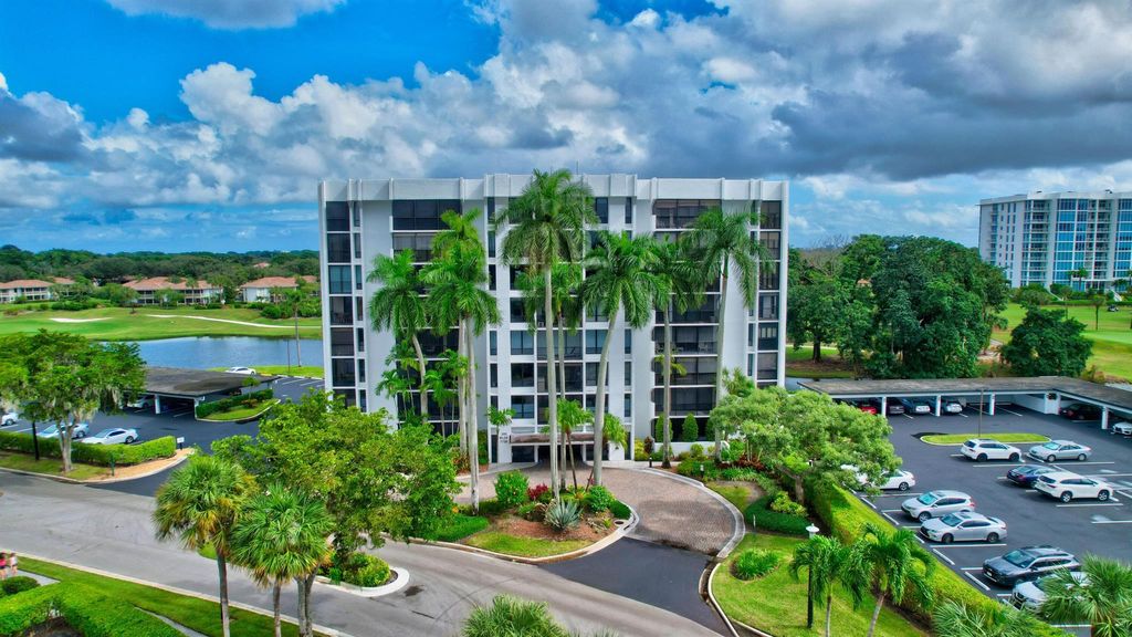 Photo of 7738 Lakeside Boulevard #311, Boca Raton, FL 33434 (MLS # R11045121)