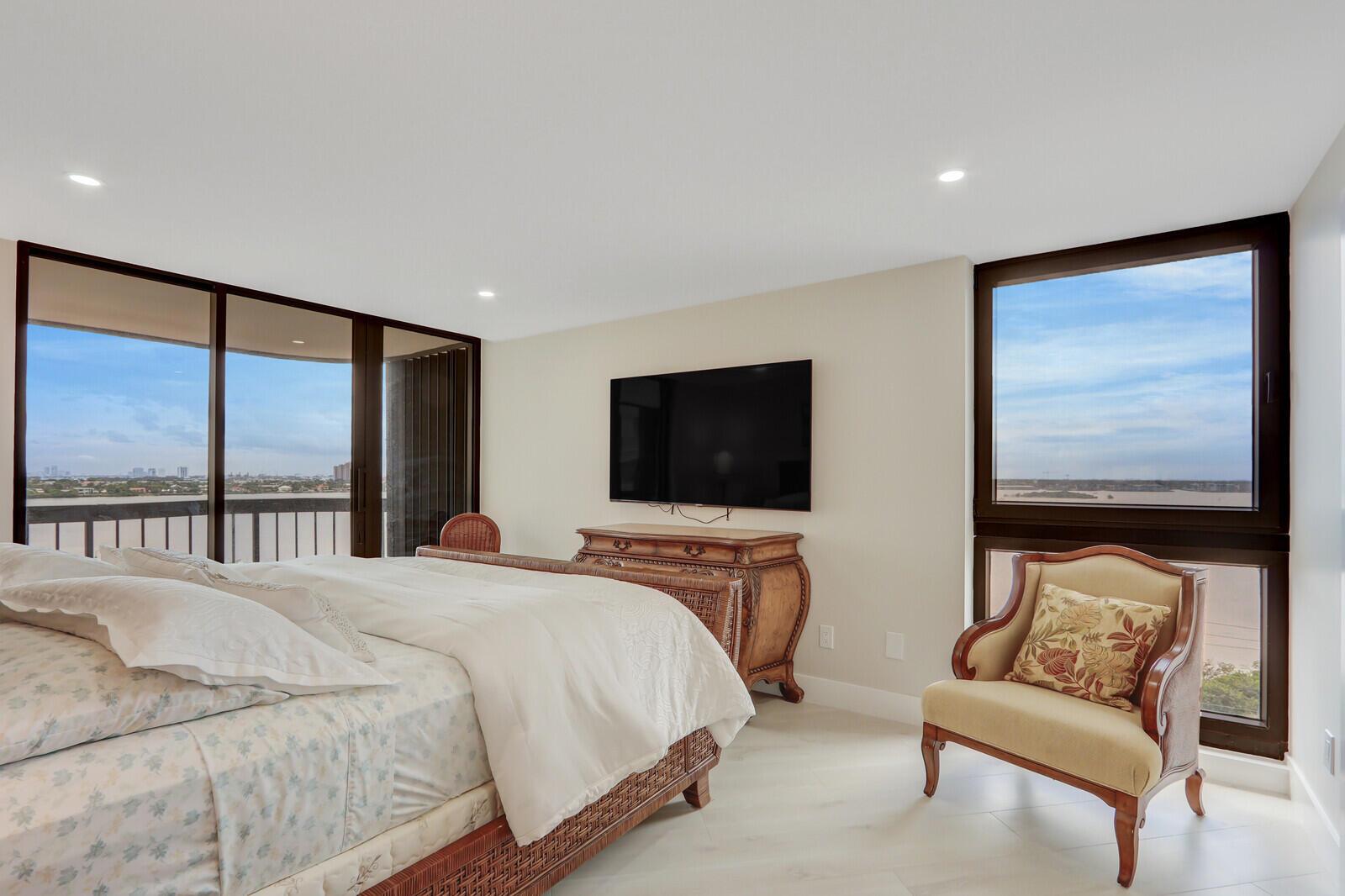 EASTPOINTE CONDO - Residential Lease