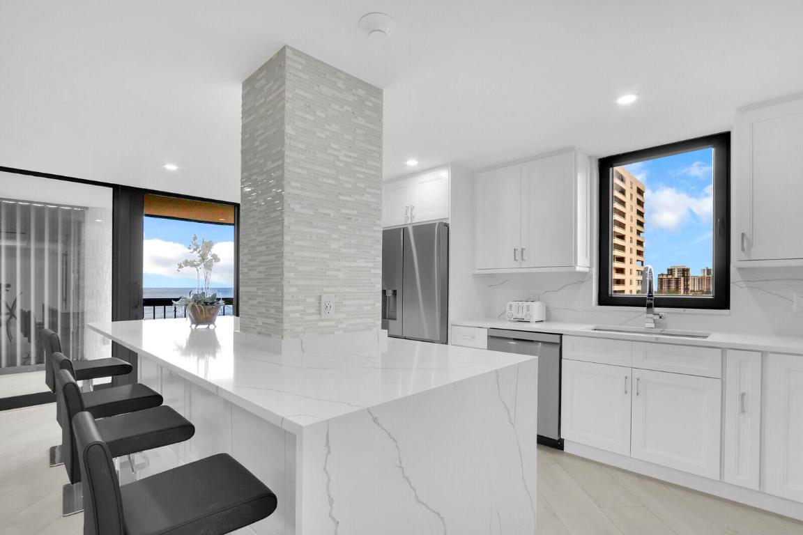 EASTPOINTE CONDO - Residential Lease