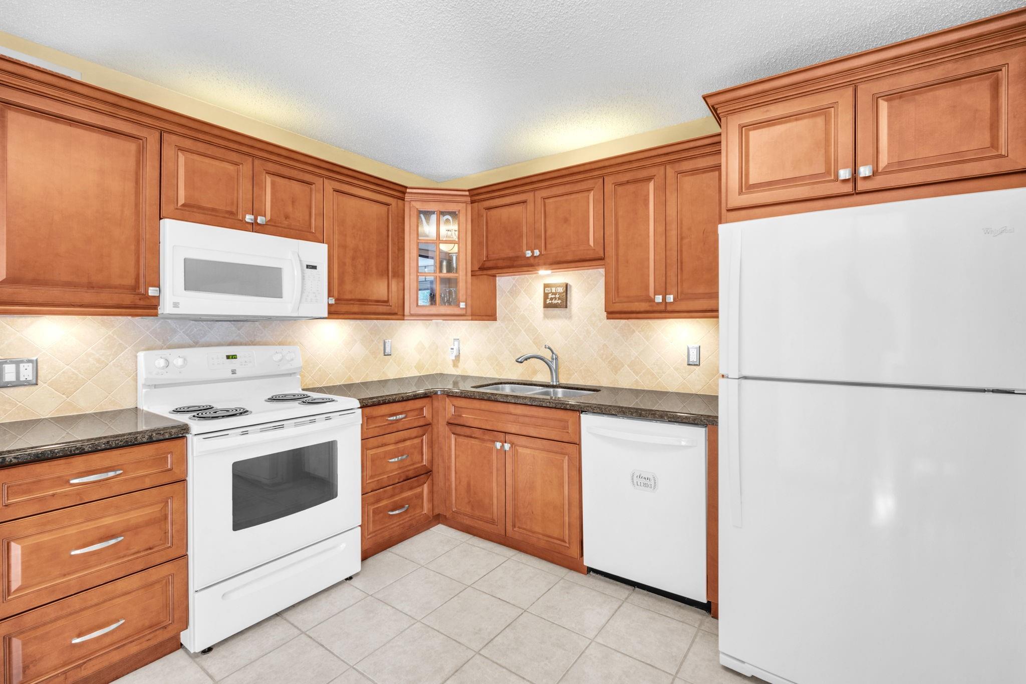 2812 N 46th Ave G274