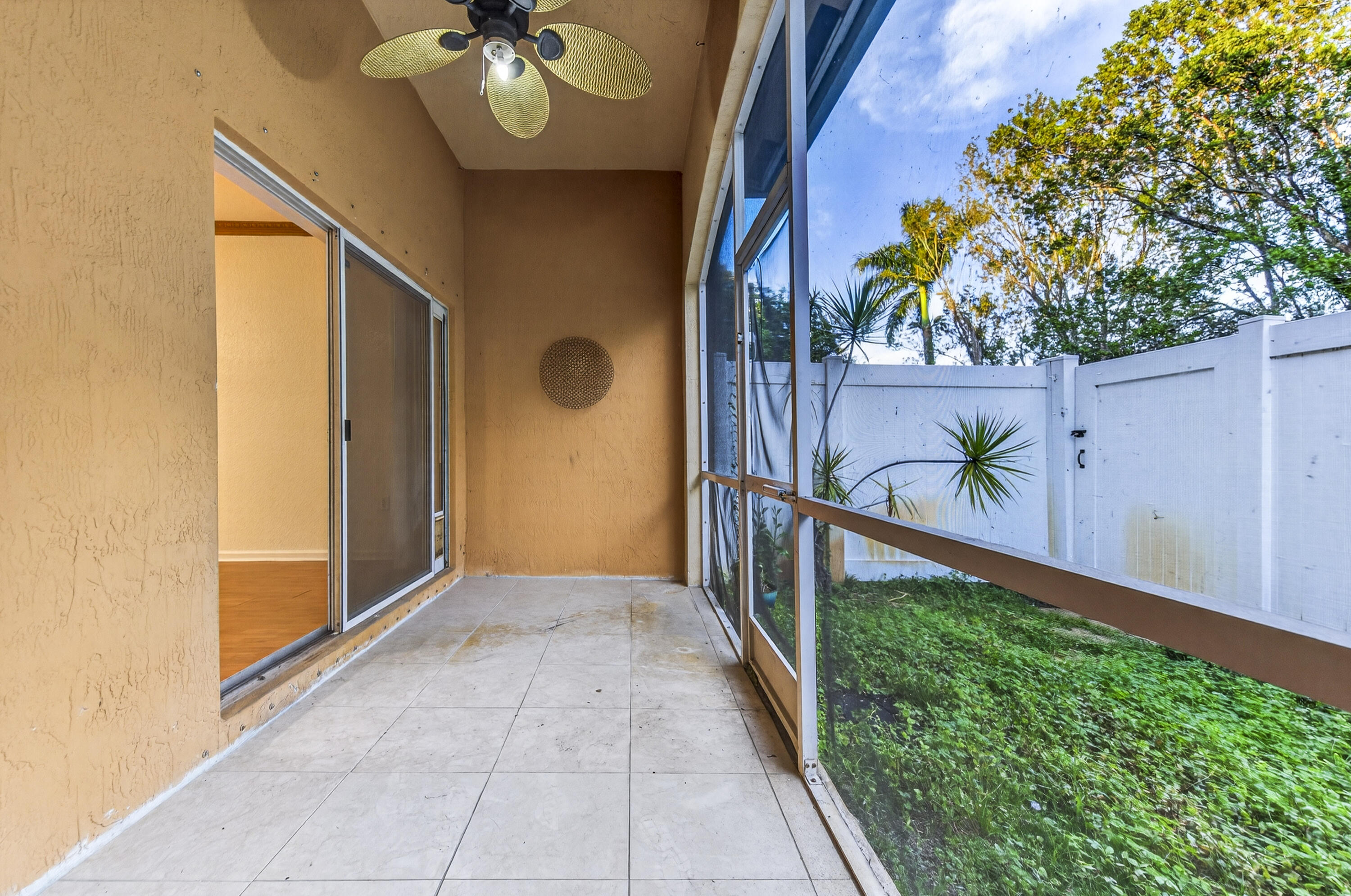 CATALINA PLACE - Residential