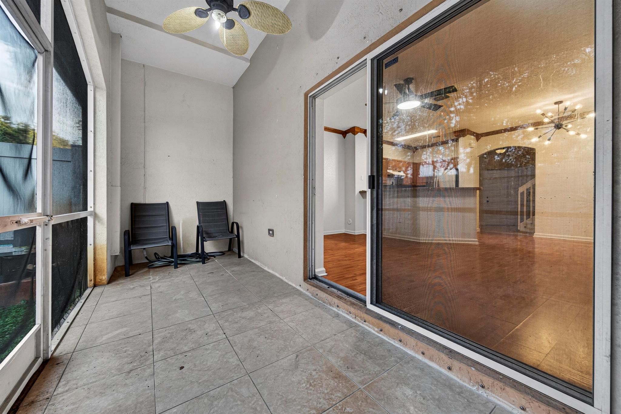 CATALINA PLACE - Residential