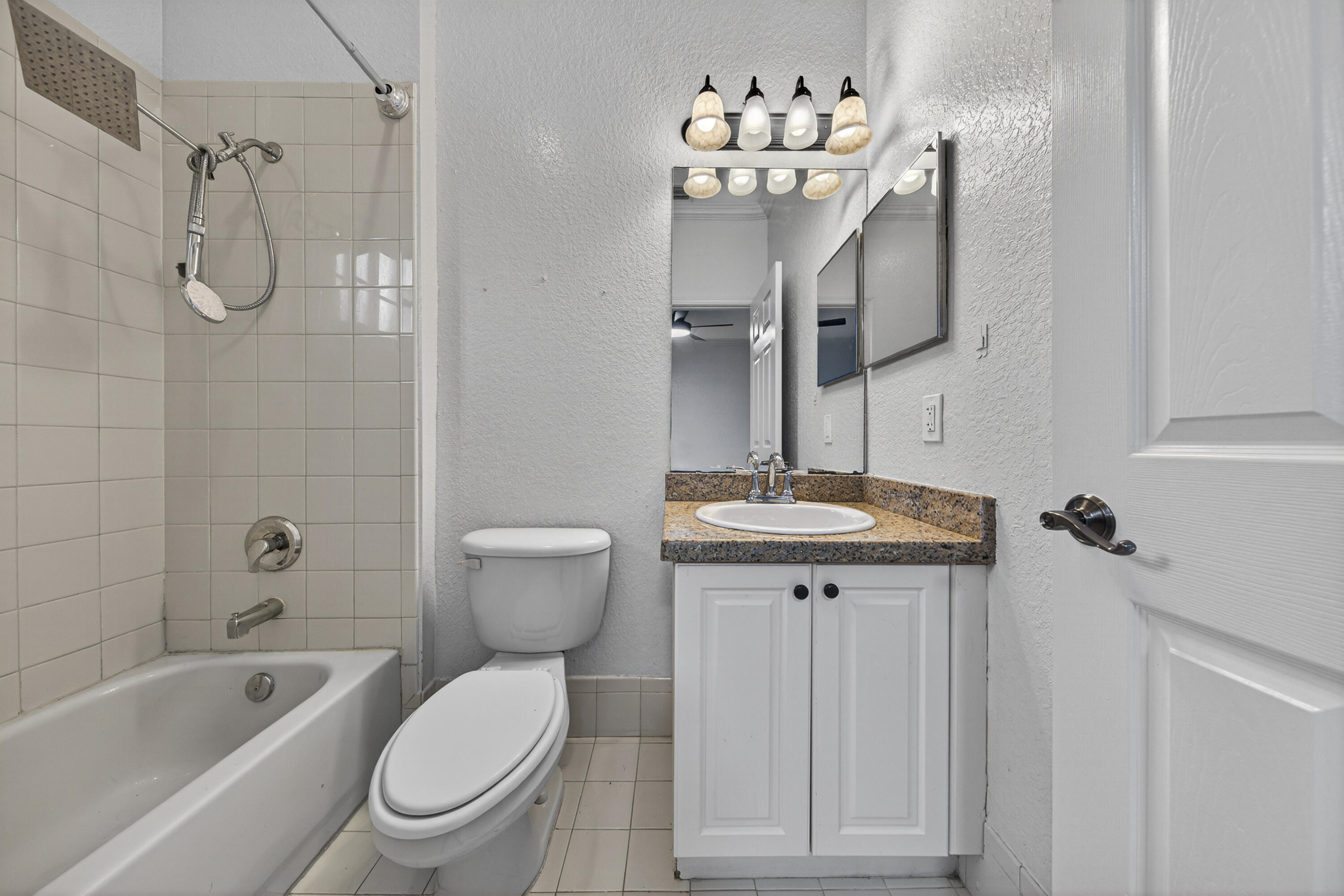 CATALINA PLACE - Residential