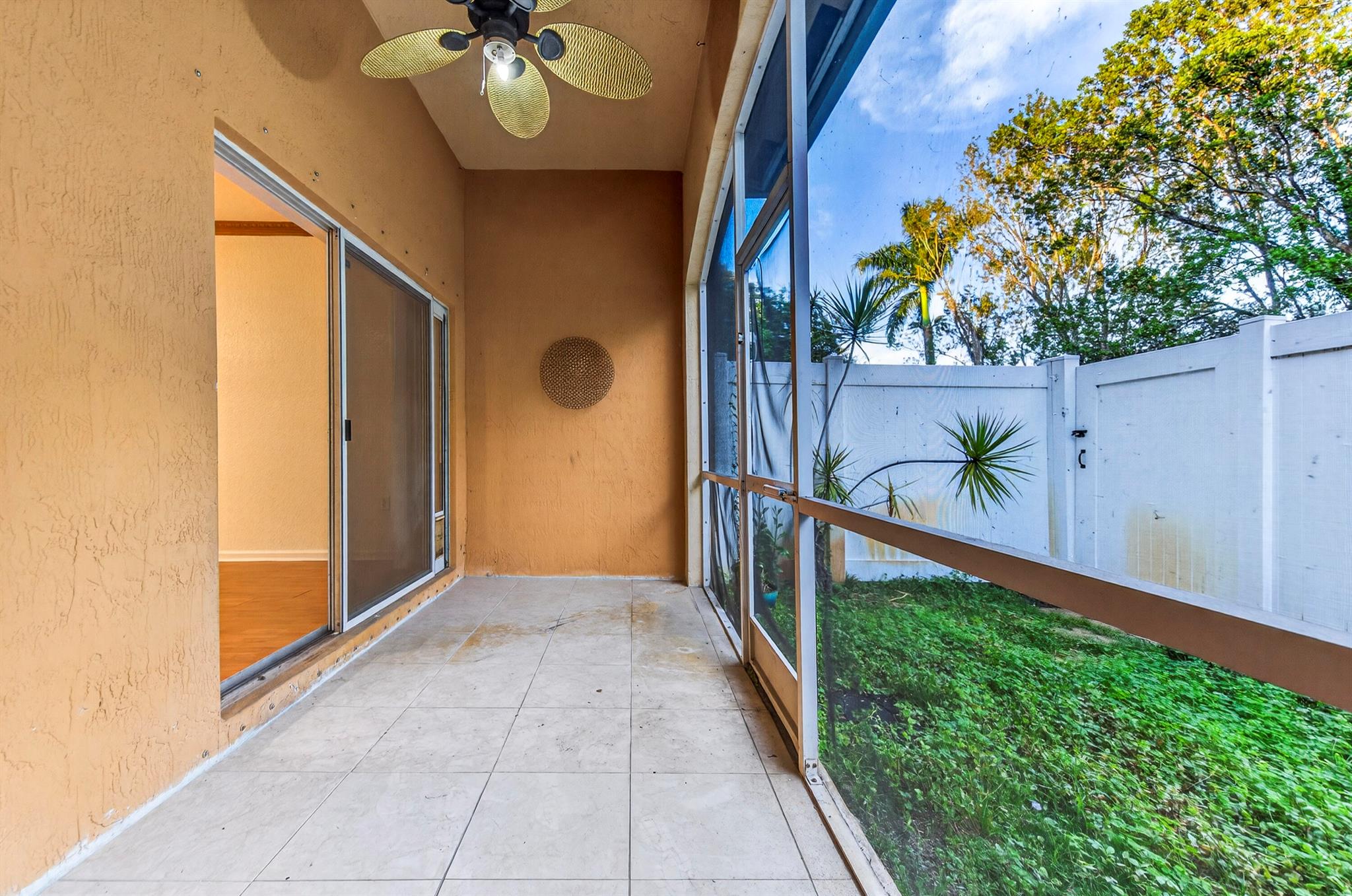 CATALINA PLACE - Residential