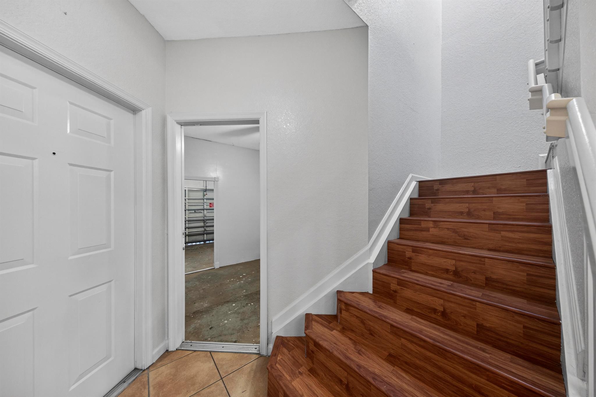 CATALINA PLACE - Residential