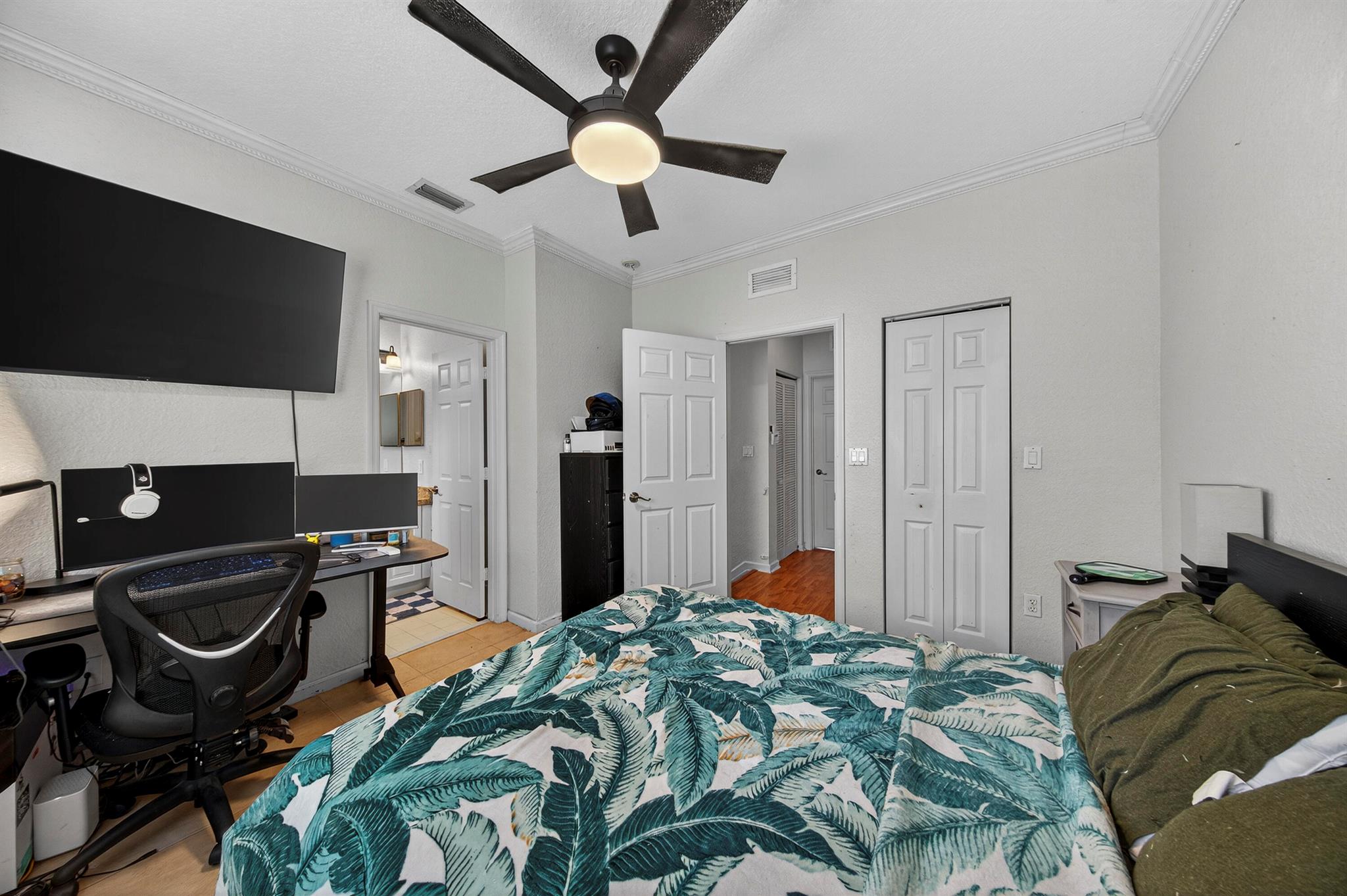 CATALINA PLACE - Residential