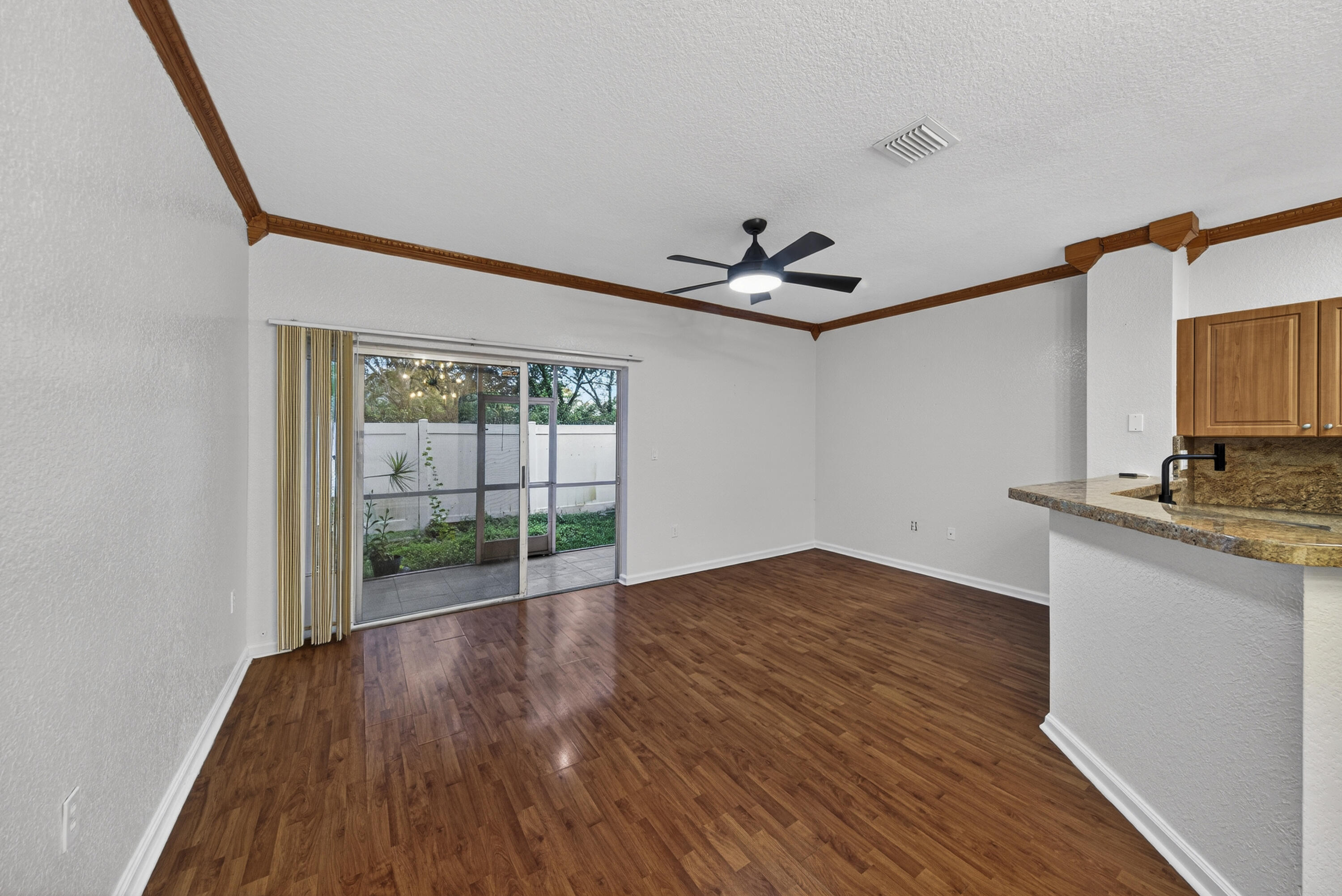 CATALINA PLACE - Residential