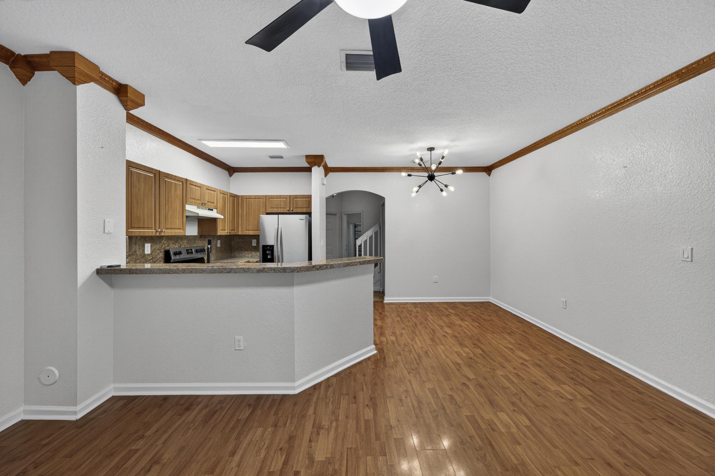 CATALINA PLACE - Residential