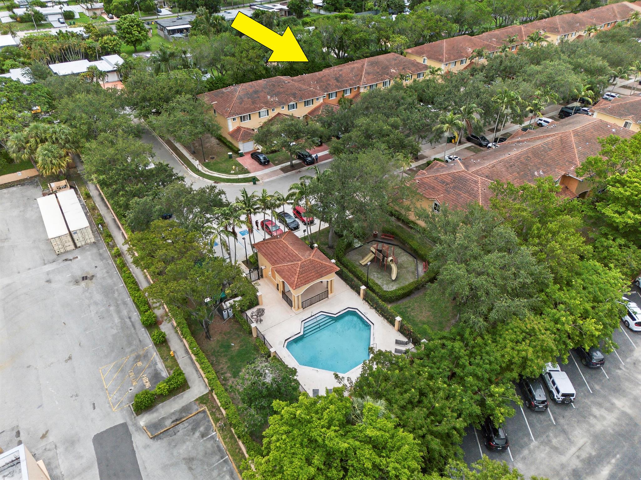 CATALINA PLACE - Residential