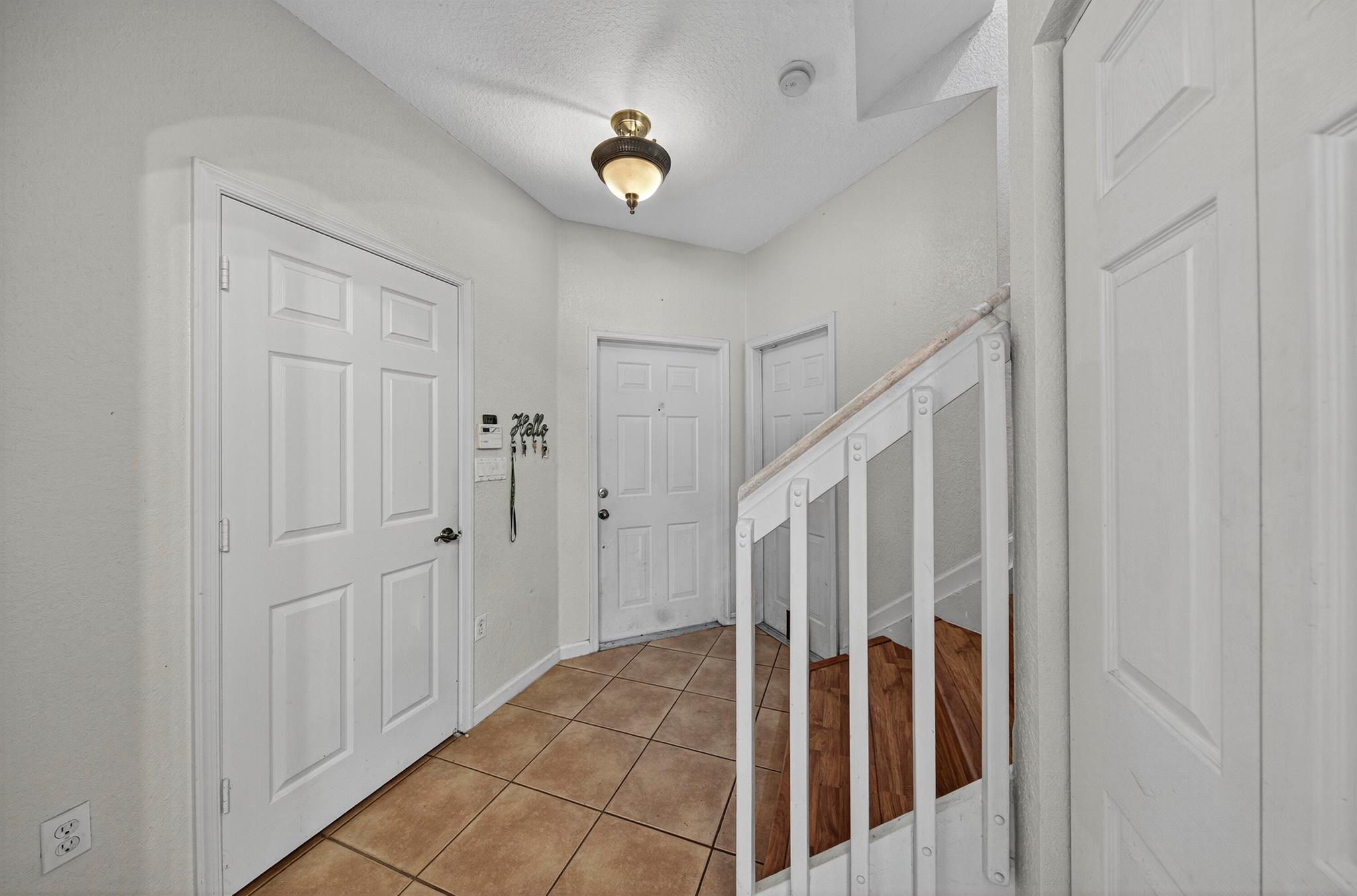 CATALINA PLACE - Residential
