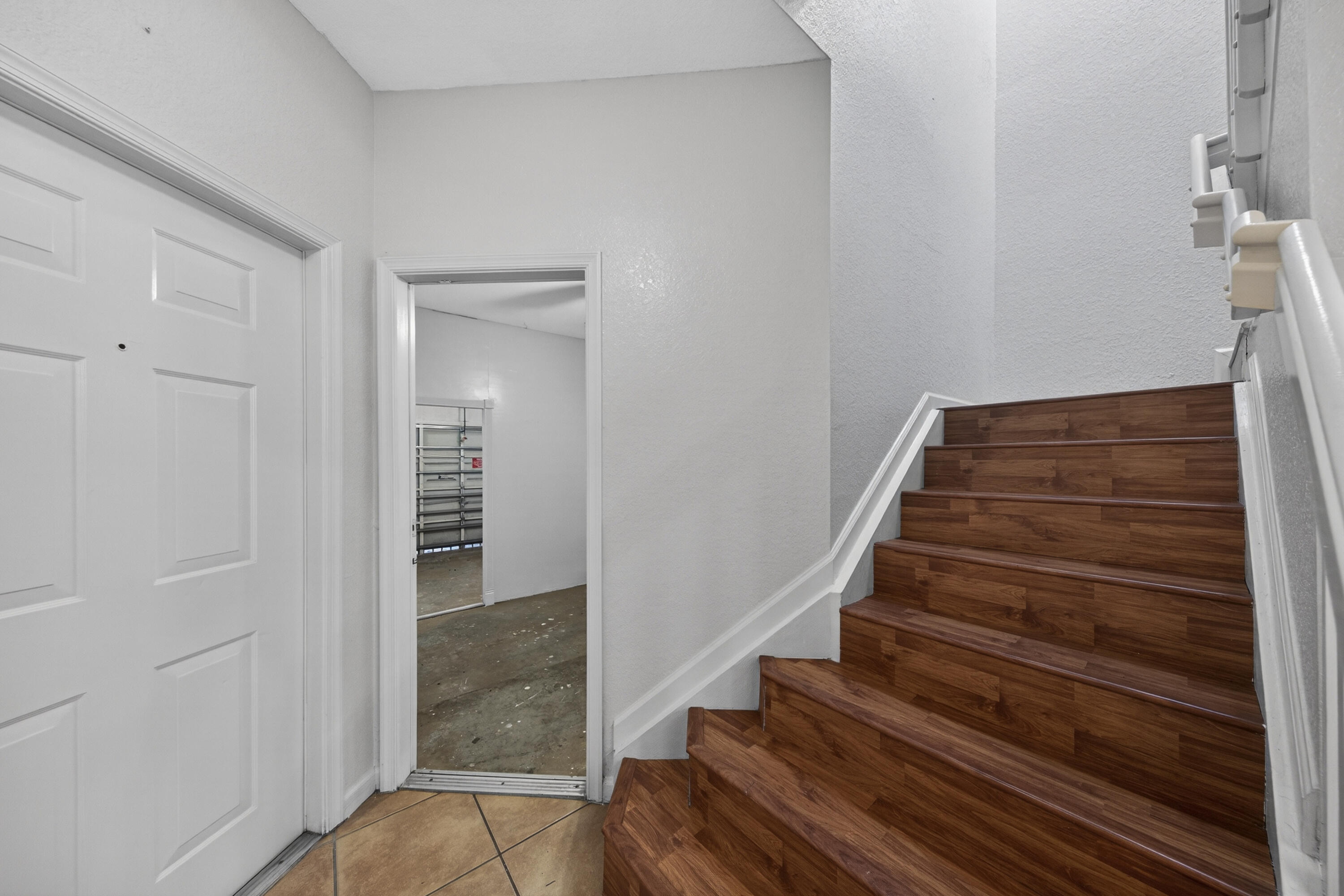 CATALINA PLACE - Residential