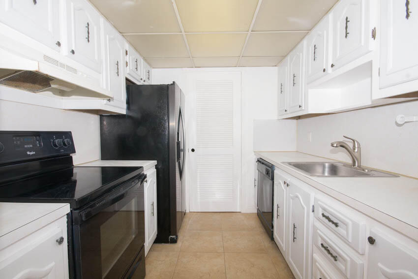 CROTON HARBOR CONDO - Residential Lease