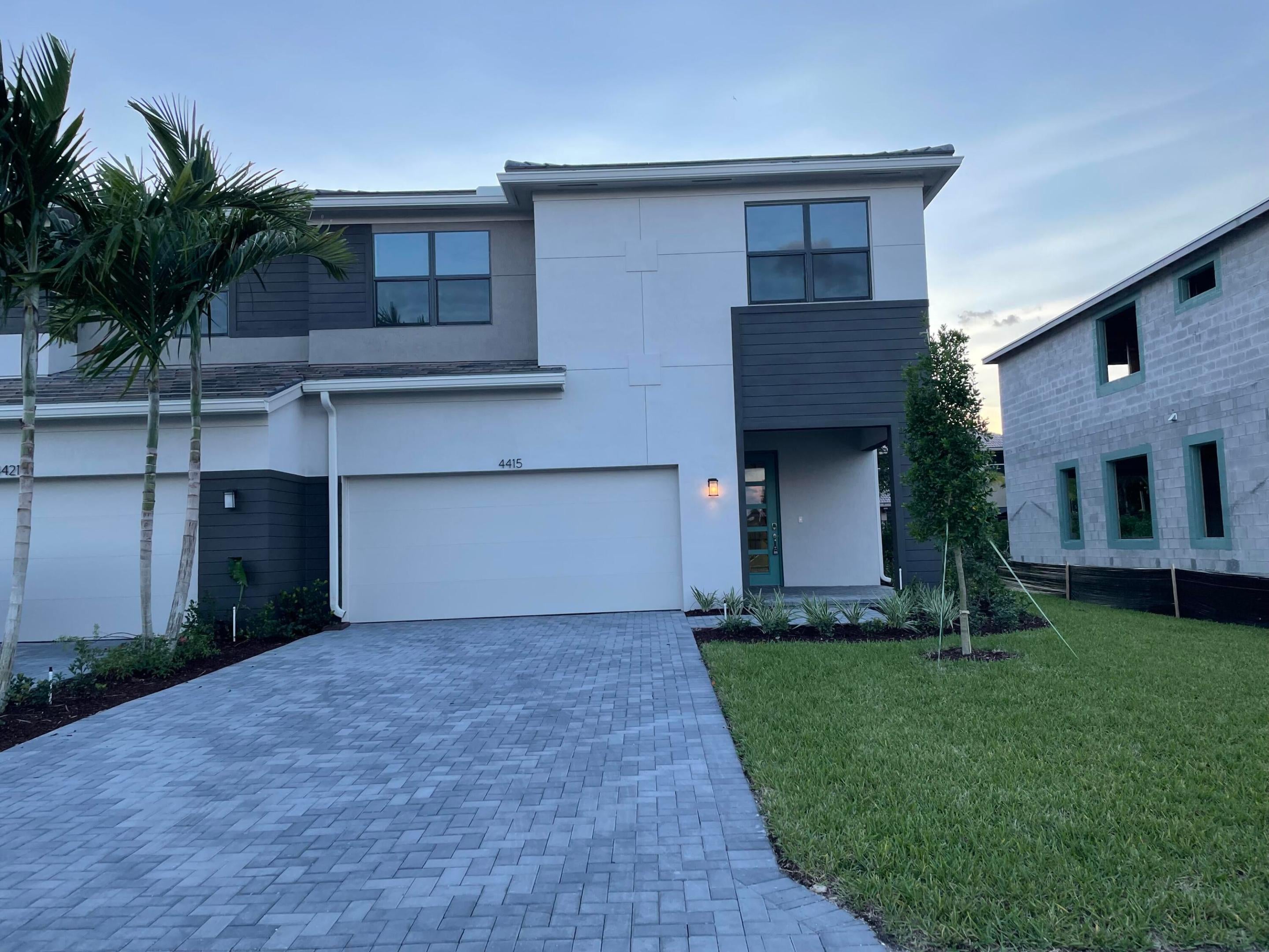 Properties 4415 Arcturus Lane