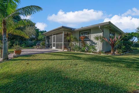 A home in Lake Worth