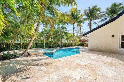 Tiny photo for 1132 NE 3rd Avenue, Boca Raton, FL 33432 (MLS # B26000238)
