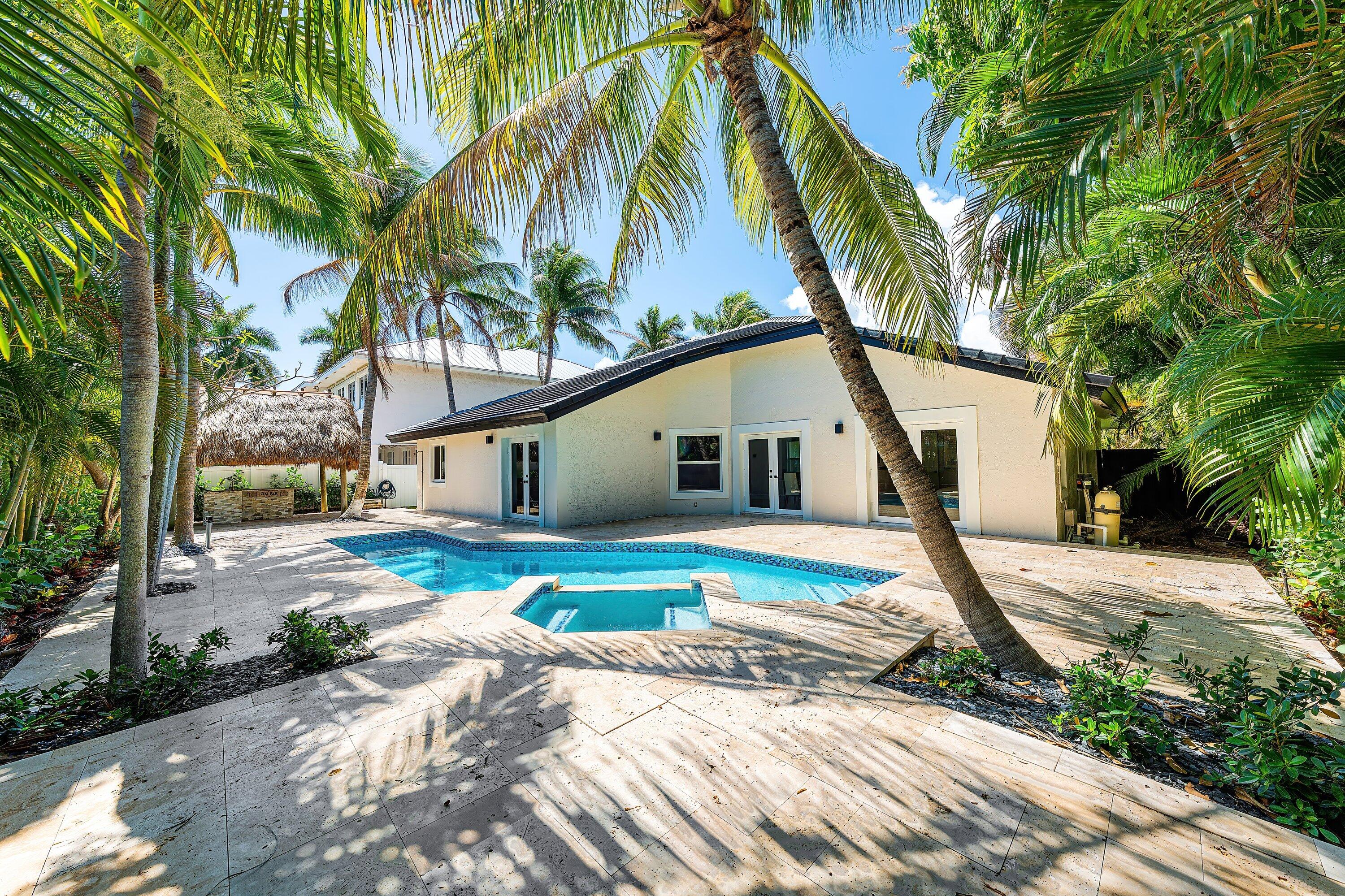 BOCA VILLAS - Residential